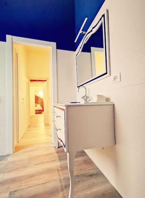 Dechiari21 Boutique Home Bologna Exterior photo